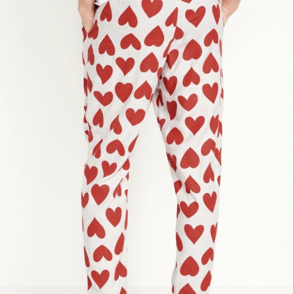 Old Navy ❤️ Read Hearts Pajama bottoms UNISEX